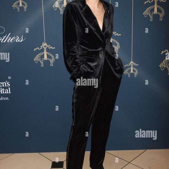 Nine West Jackets & Blazers - Cara Santana with tag velvet black blazer